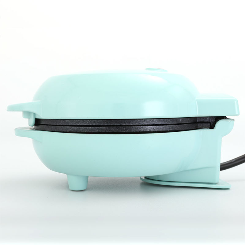 Warme verkoop kleurrijke behuizing Egg Waffle Maker mini waffle maker voor de keuken
